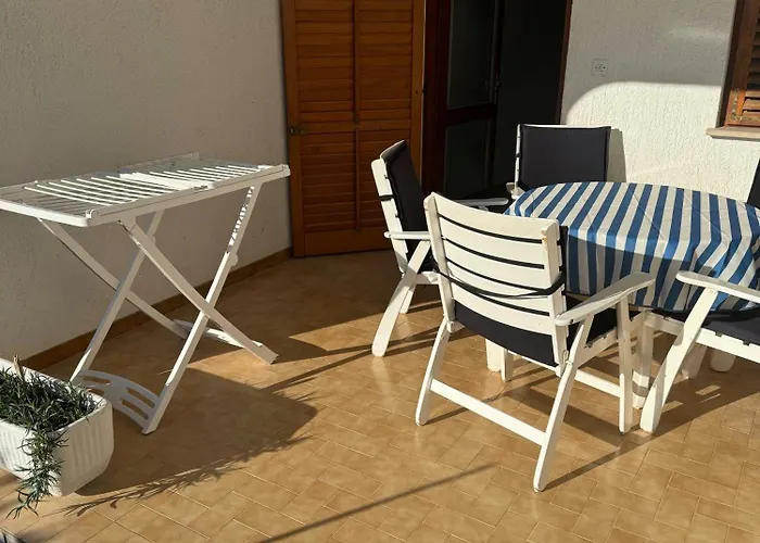 Morska Prica Apartment Rab Town