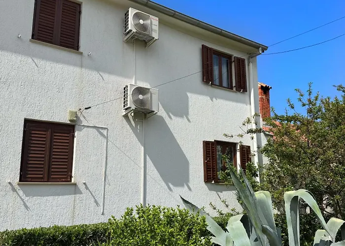 Apartment Morska Prica